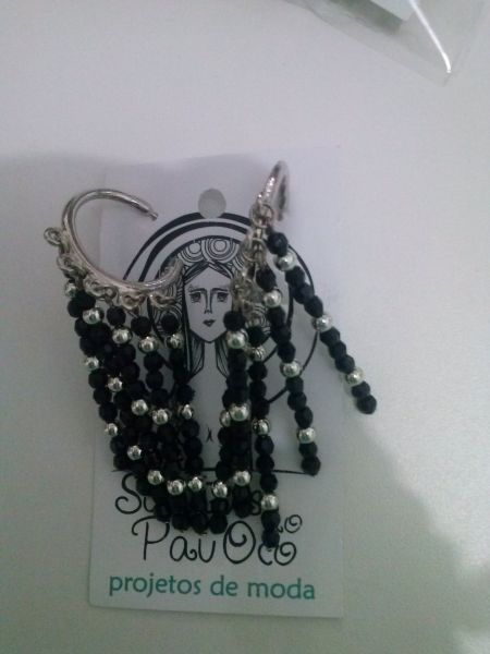 Maxi Brinco Preto e Prata
